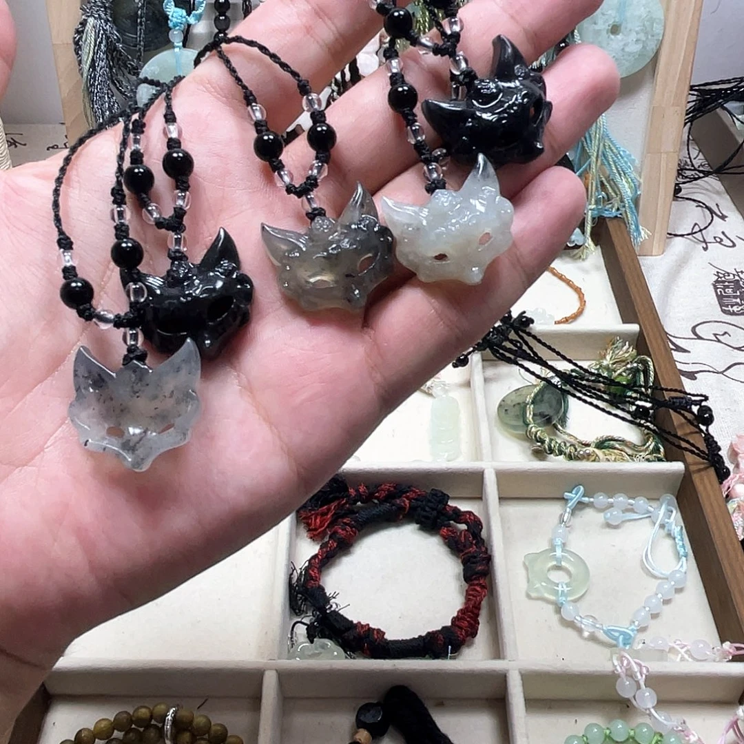 蛇纹石玉合金颈饰
