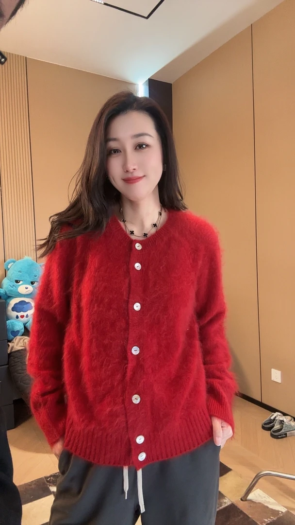 100%山羊绒拉绒高克重经典百搭贝母扣时尚洋气女开衫