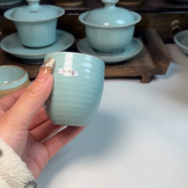 瓷片弹****～微瑕哈哈哈哈哈哈