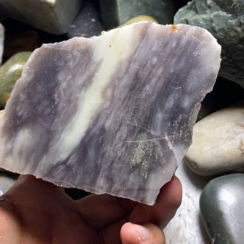 未镶嵌和田玉（糖玉）挂件