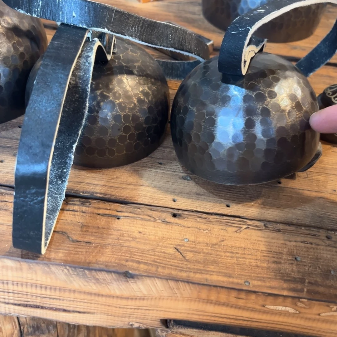 9.5锤点驼铃手工锻打工艺