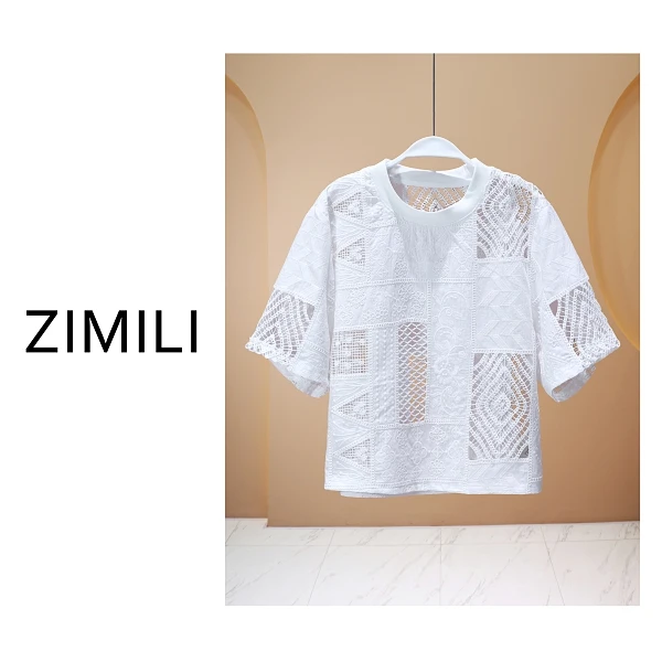 【亮哥女装】2025欧版《凝露》月光白拼贴镂空绣线透气休闲短袖8996