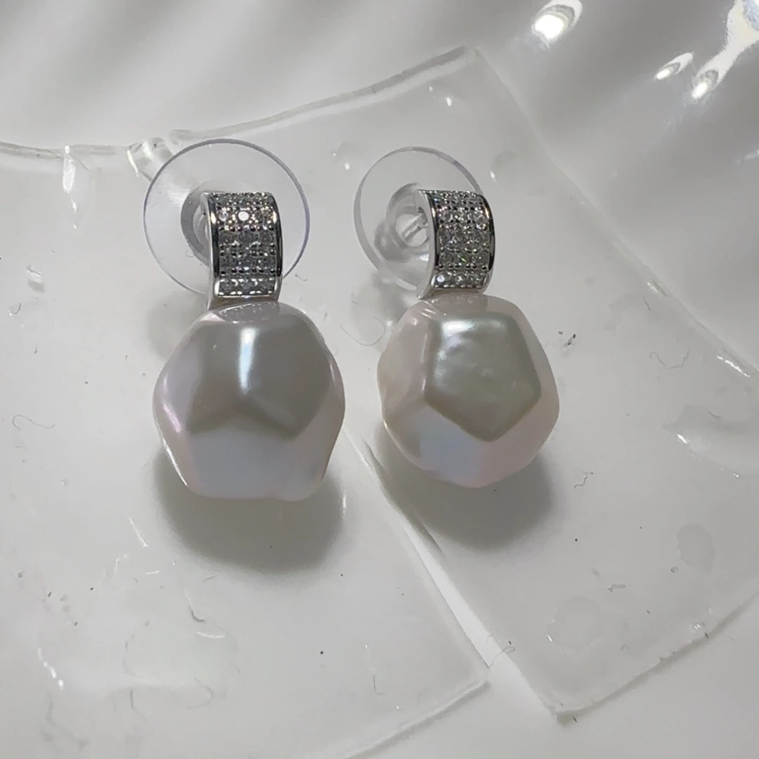 银S925镶嵌淡水珍珠耳饰