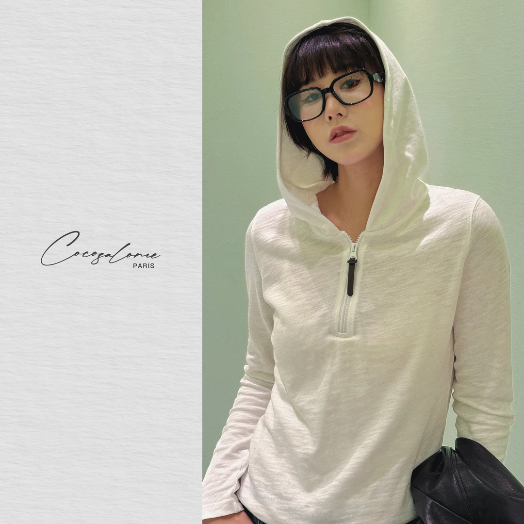 韩彬彬"白茶"秋冬穿搭出游服饰纯棉短款宽松慵懒风拉链帽衫230K-1
