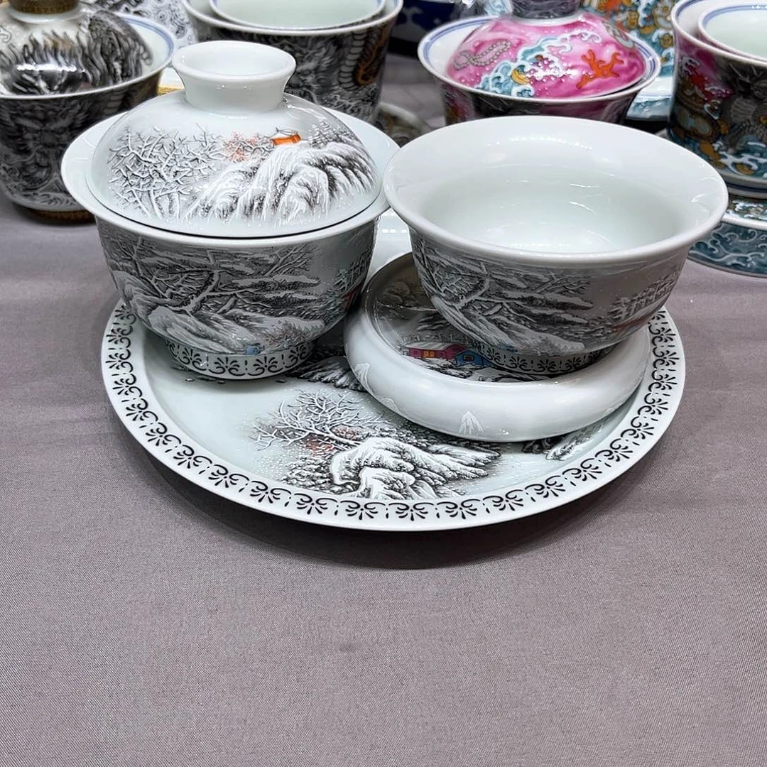 景德镇陶瓷艺术品