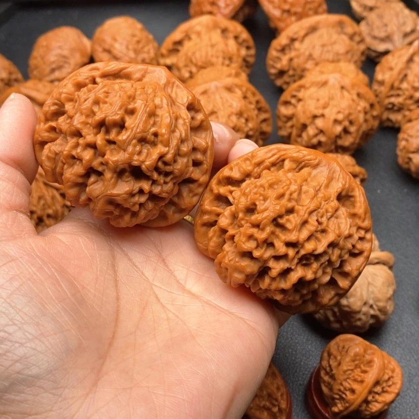 【闪购商品】文玩核桃把件52官帽