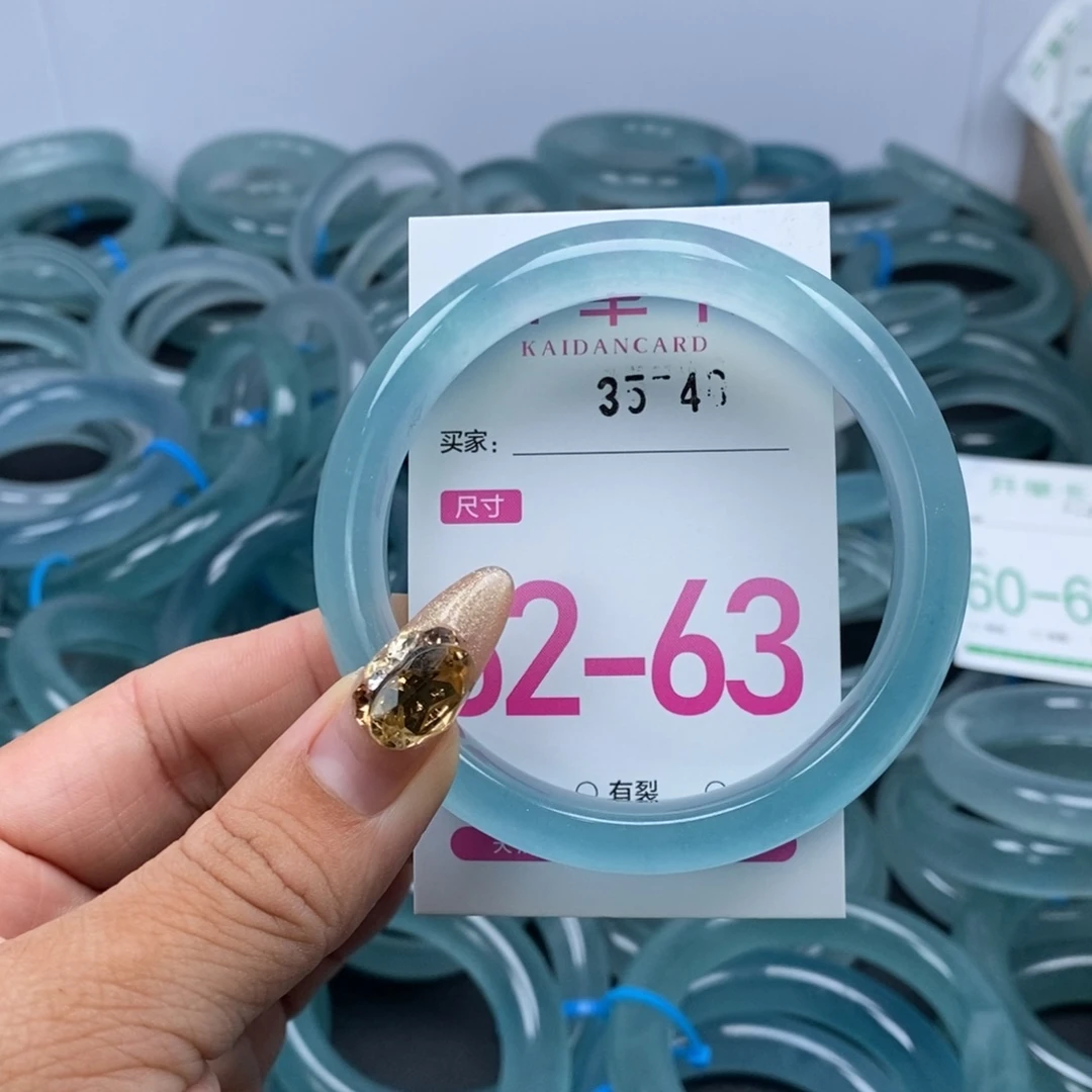 石英岩玉手镯未镶嵌