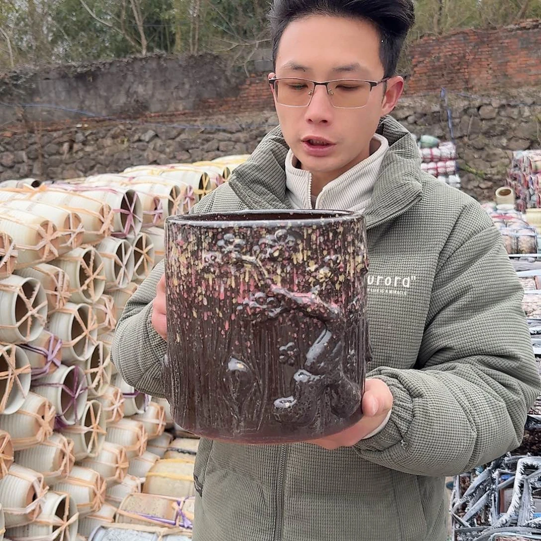 紫砂花盆口20高20（树桩红色一个