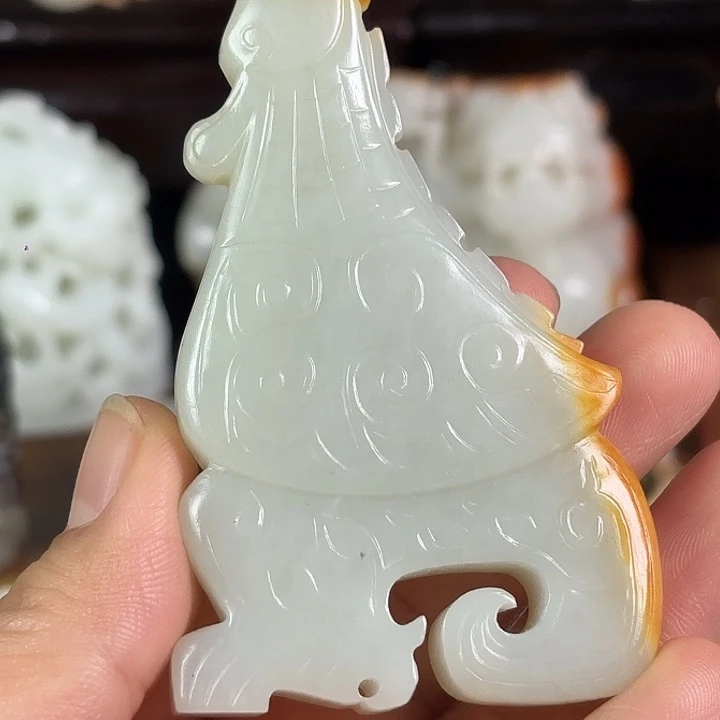 春***地和田玉未镶嵌挂件