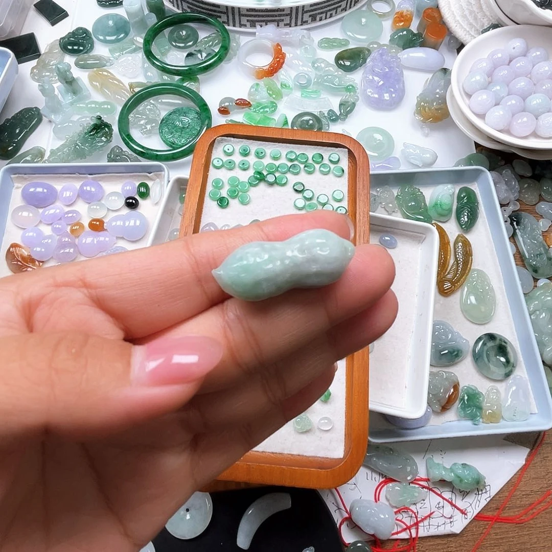 颈饰未镶嵌翡翠88888888@