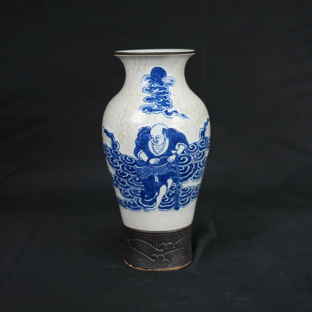 H0393青花人物开片敞口瓶家居摆件