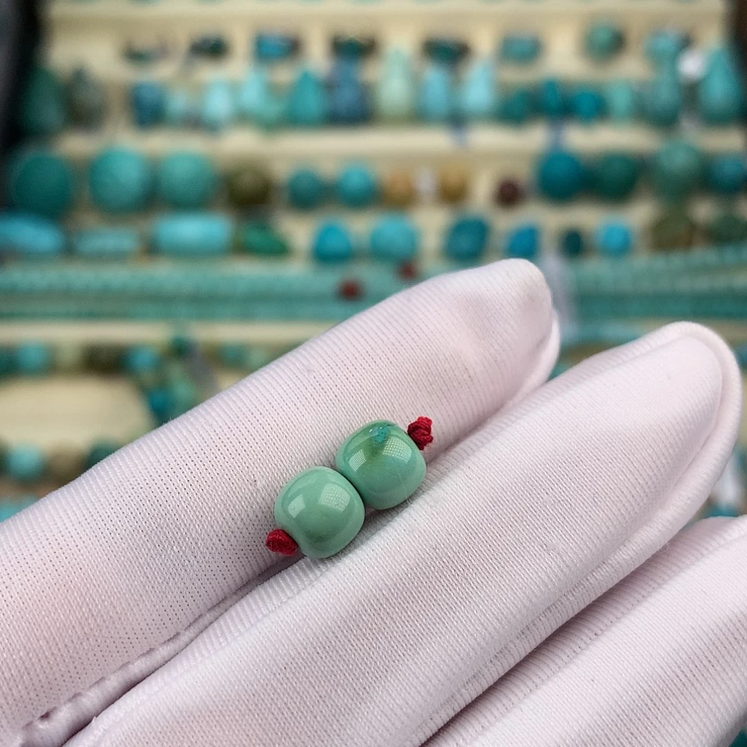 绿松石未镶嵌珠宝奇石7