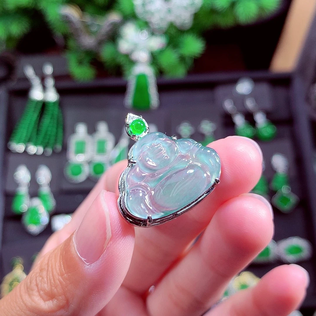 颈饰未镶嵌翡翠天然