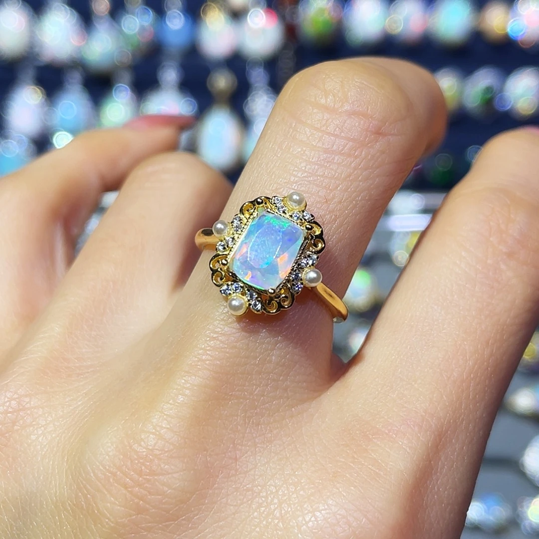 冬***️欧泊银S925镶嵌戒指