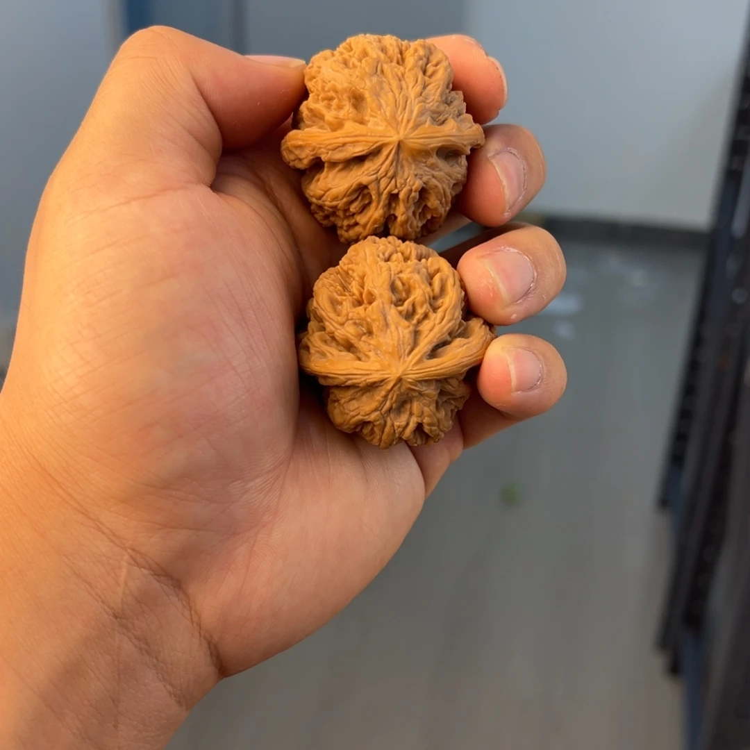 文玩核桃吊坠大粗筋9