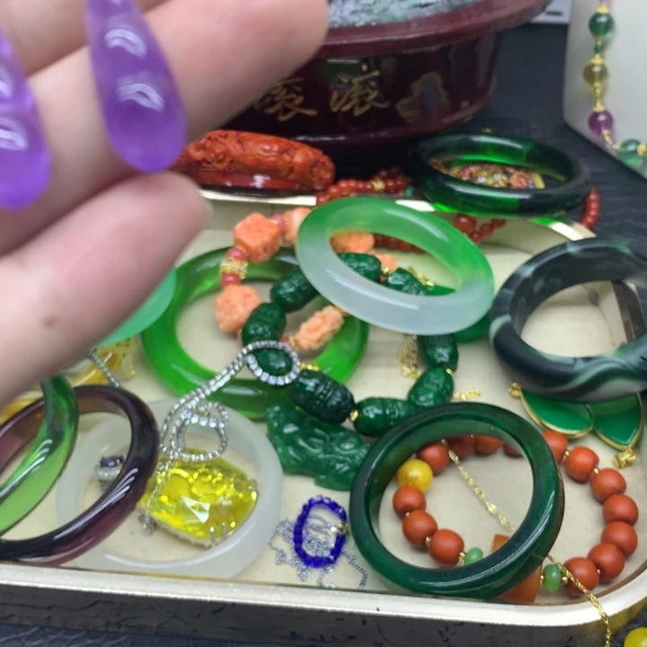 树脂制品吊坠尺寸