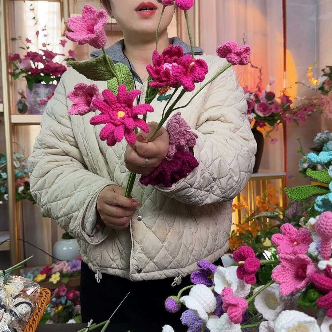 手工钩织设计花束