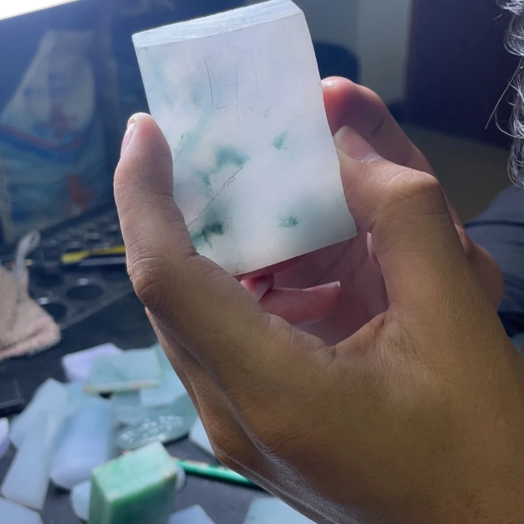 未镶嵌定制翡翠芳*包工