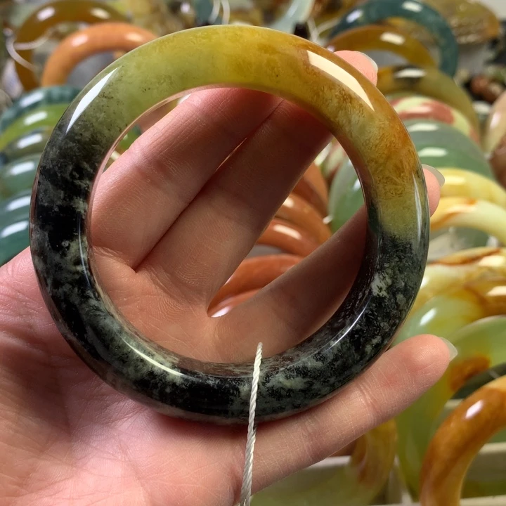 岫玉未镶嵌手镯岫玉