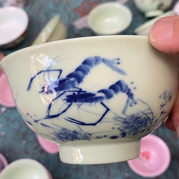 摆件陶绿稀土虾趣图五寸碗