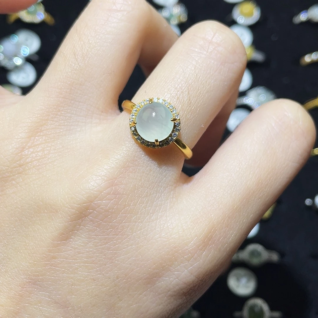 翡翠未镶嵌戒指戒指