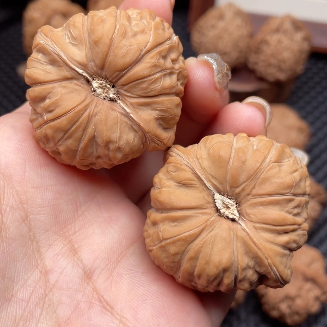北***ᐝ吊坠文玩核桃全品南瓜墩