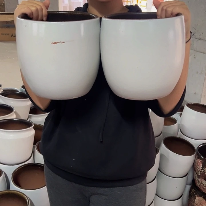 微瑕高度20厘米口径20厘米