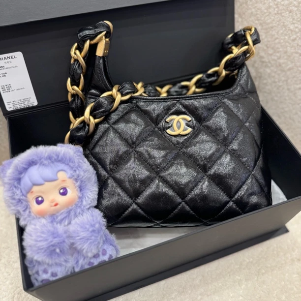 未使用 Chanel/香奈儿 黑金24A油蜡皮hobo单肩腋下包 无盒
