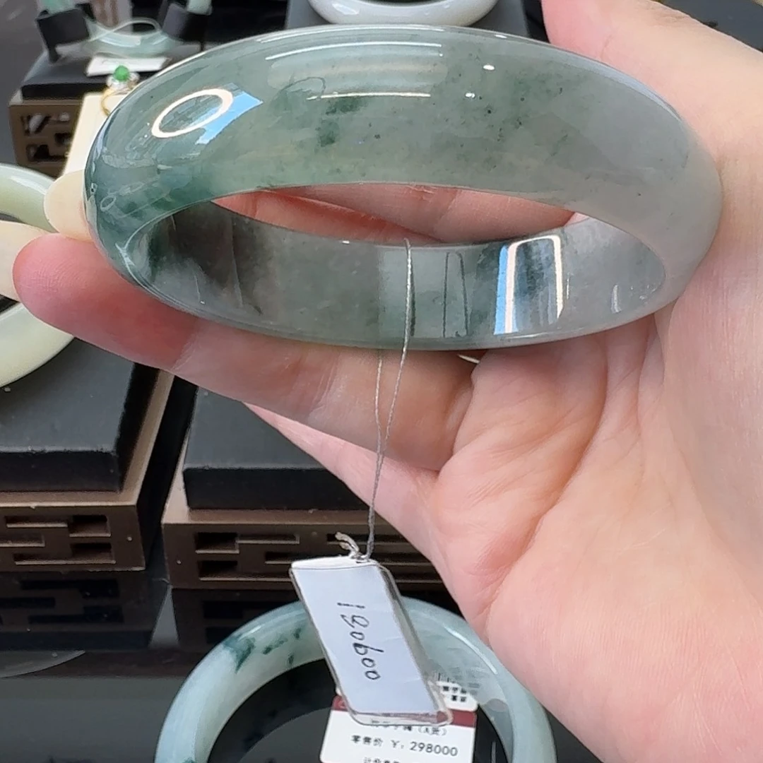 翡翠手镯未镶嵌天然翡翠饰品带证书
