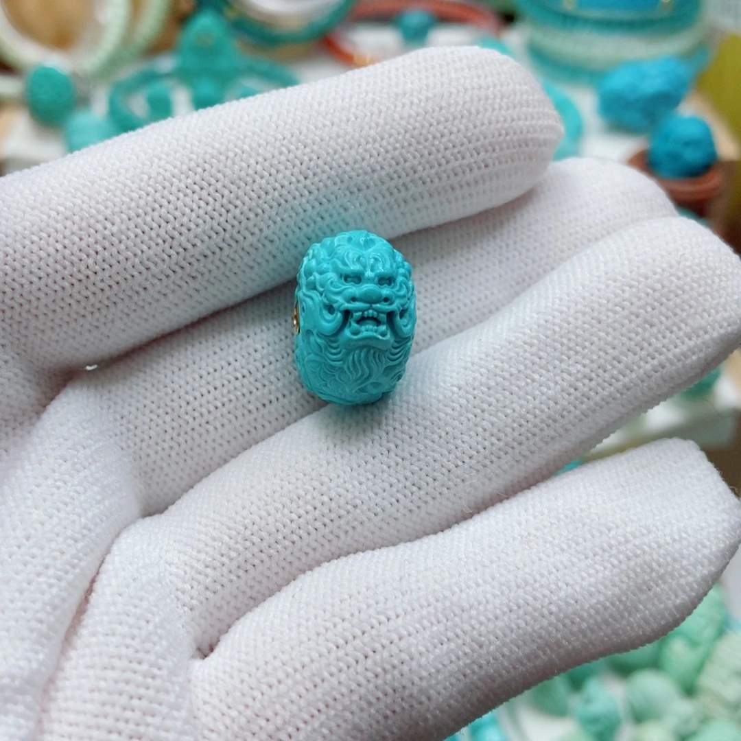 绿松石18K金镶嵌龙扣