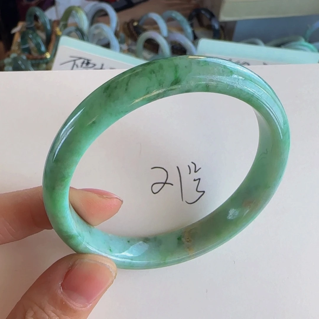 翡翠手镯未镶嵌老坑56.6圈