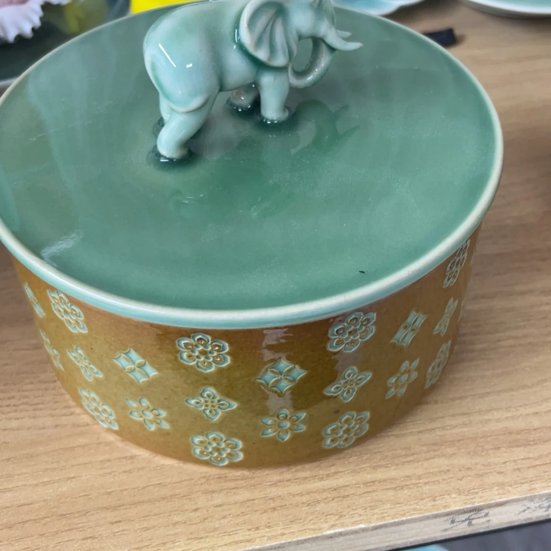 微瑕特价青瓷青瓷