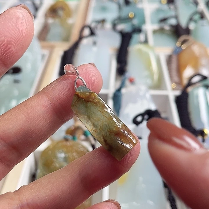 翡翠颈饰银S925镶嵌8595588888