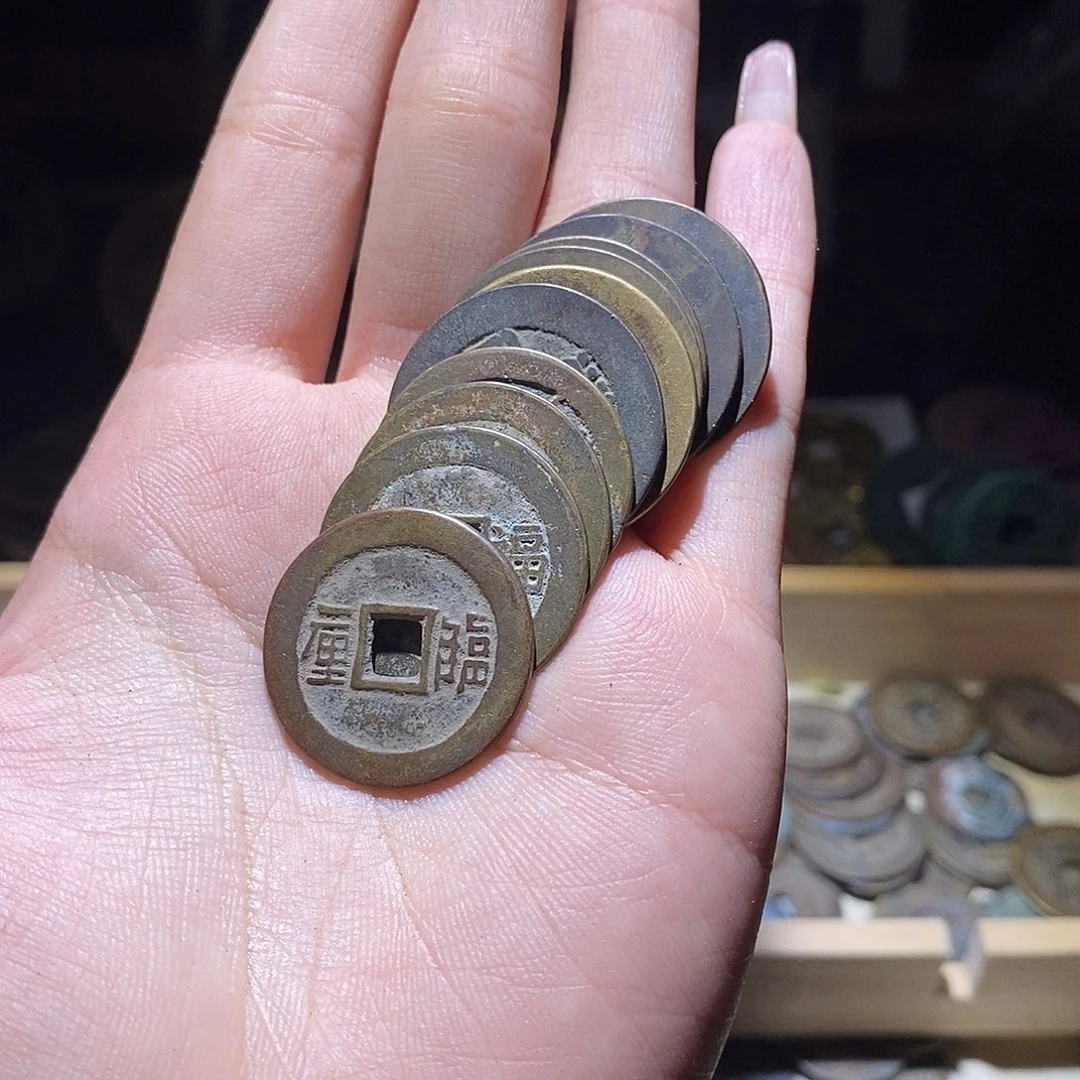 এ***༗铜现代仿制工艺品
