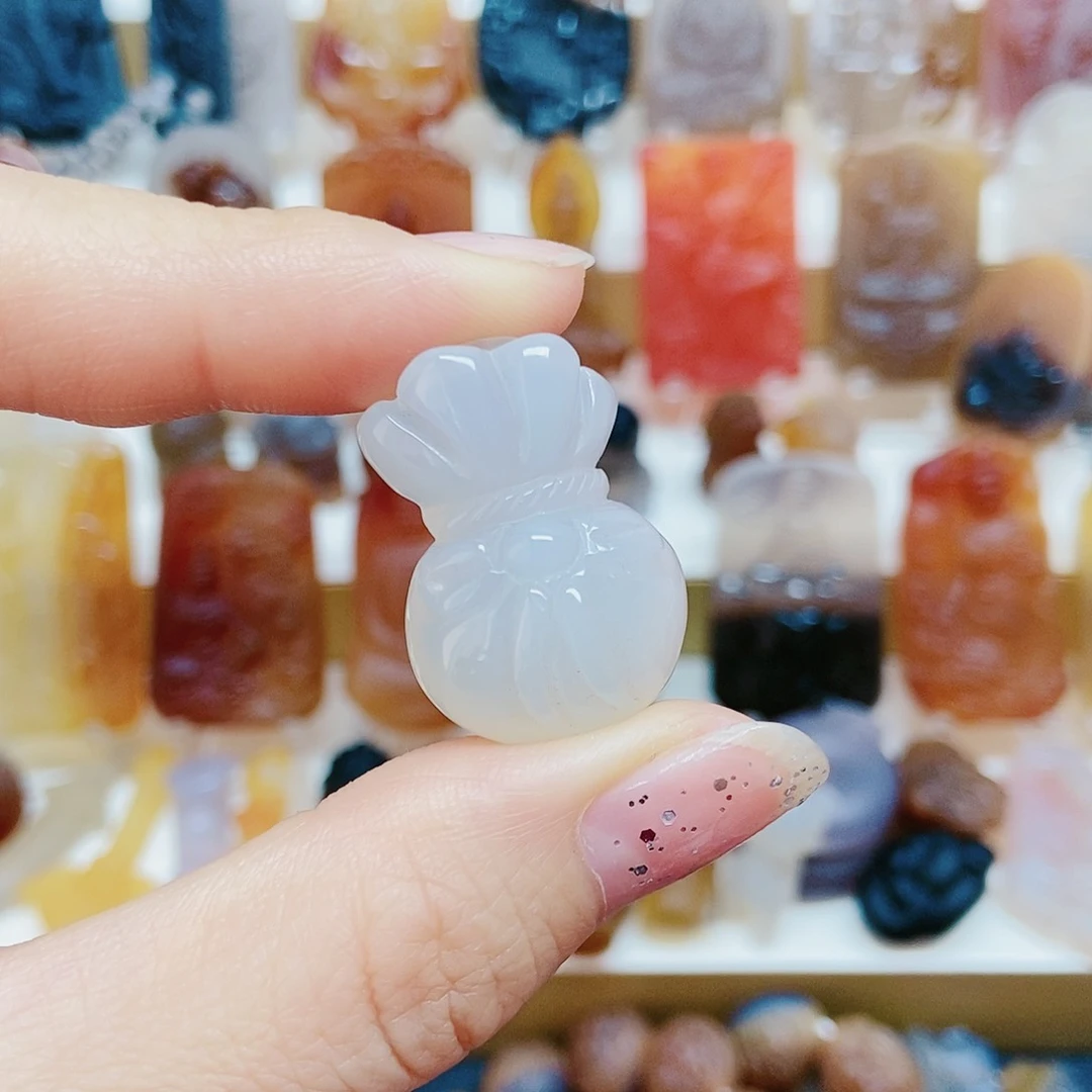 玛瑙/玉髓颈饰未镶嵌