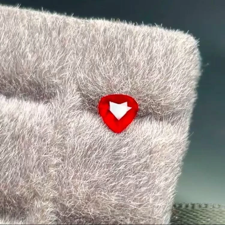 天然无烧鸽血红宝石  0.45克拉