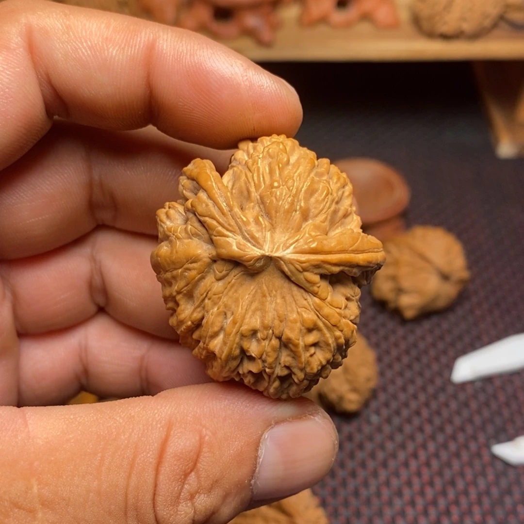 郭***店文玩核桃把件文玩