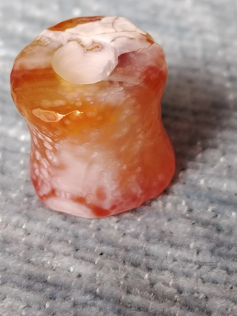 静雅古珠一奶皮玛瑙埻珠吊坠