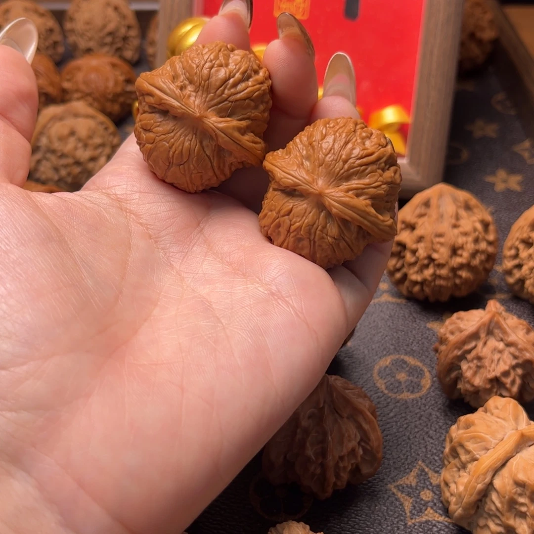 文玩核桃把件乾隆磨39修打底