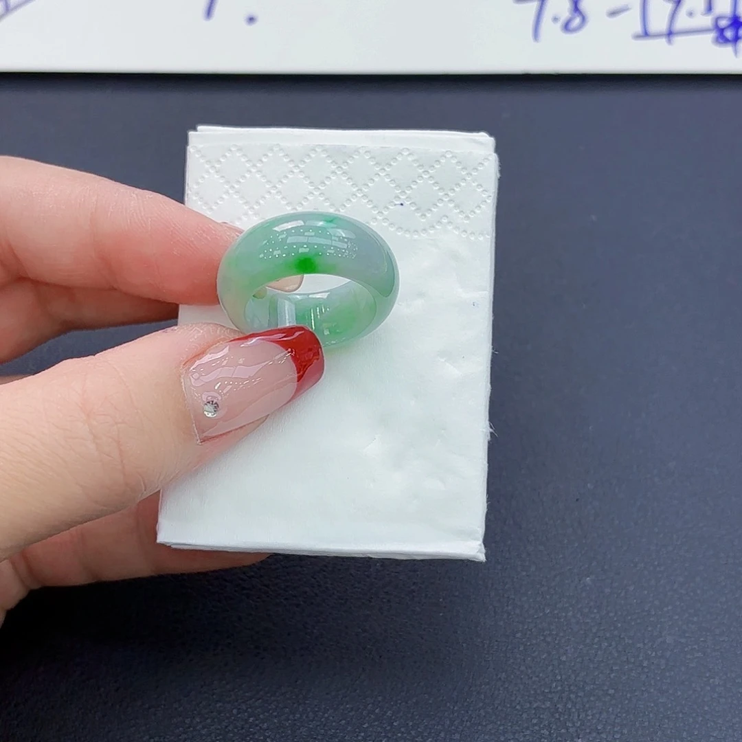 翡翠戒指未镶嵌卡**❀戒指