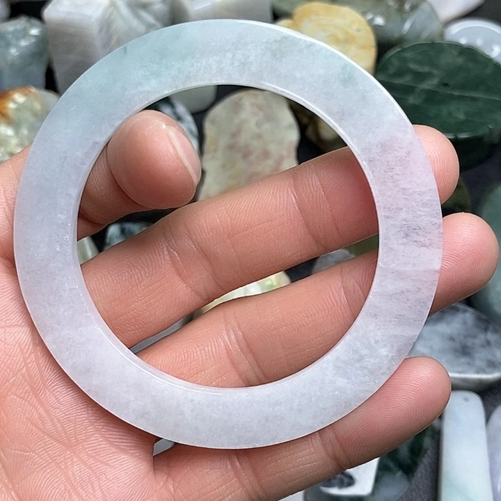 翡翠未镶嵌颈饰天然翡翠71