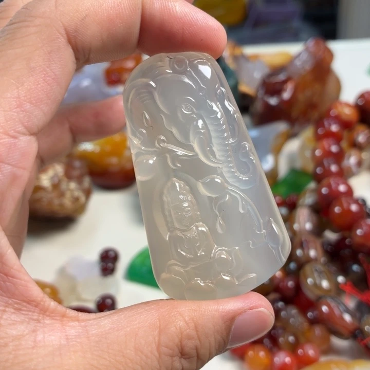 玛瑙/玉髓未镶嵌吊坠(不含链)