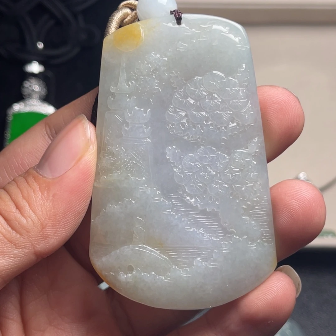 翡翠未镶嵌挂件吊坠