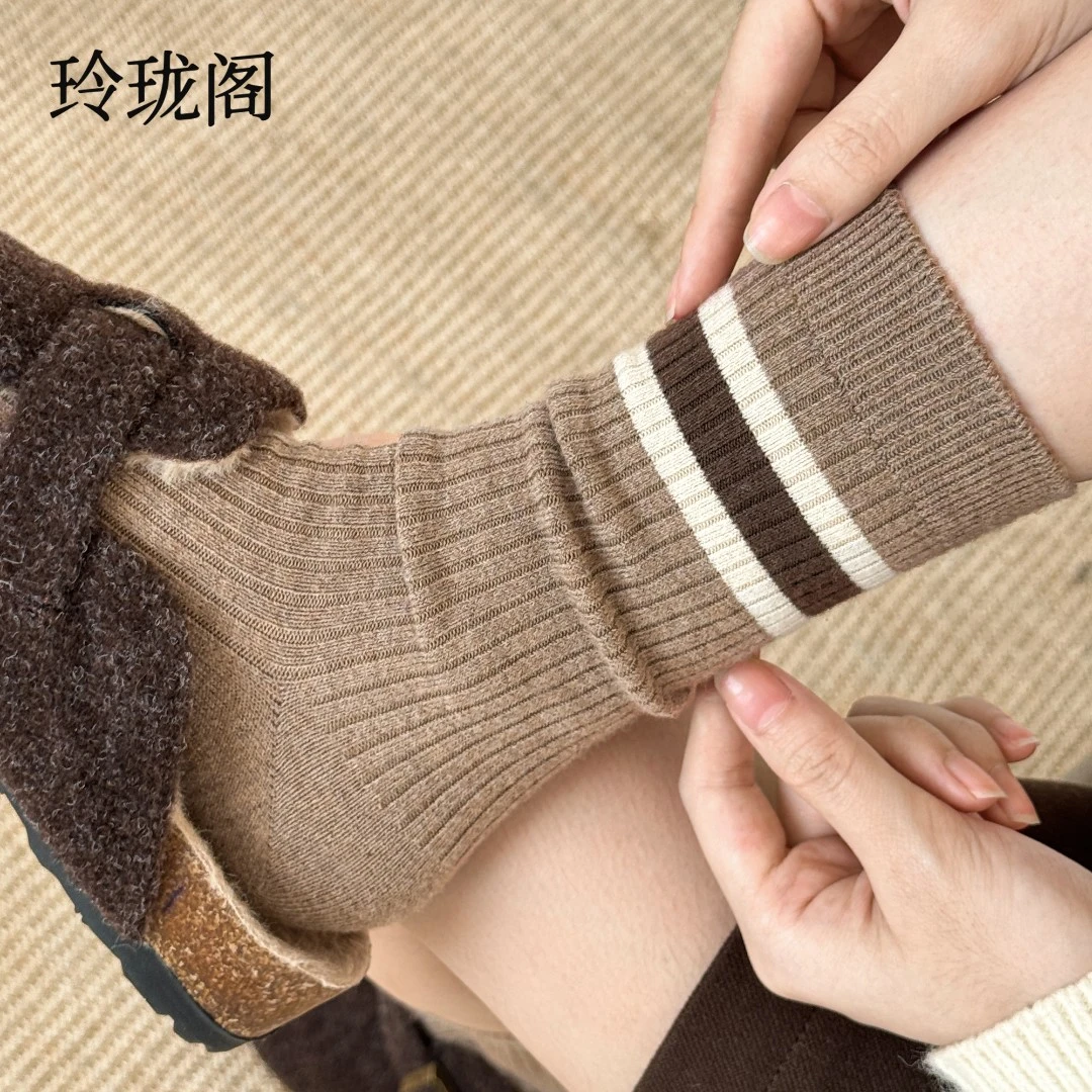 棕色条纹羊毛袜子女款2025新款秋季加厚保暖堆堆袜ins复古中筒袜