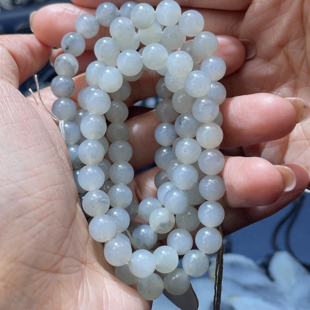 稳***儿和田玉未镶嵌颈饰