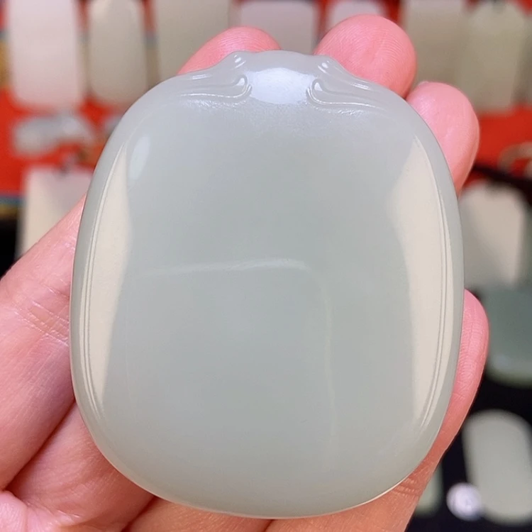 【闪购商品】颈饰未镶嵌和田玉