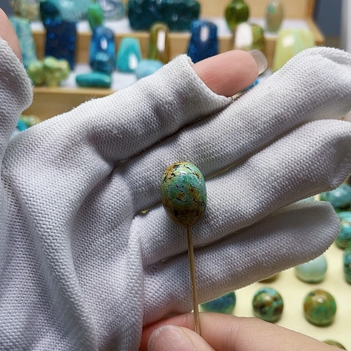 绿松石未镶嵌绿松石