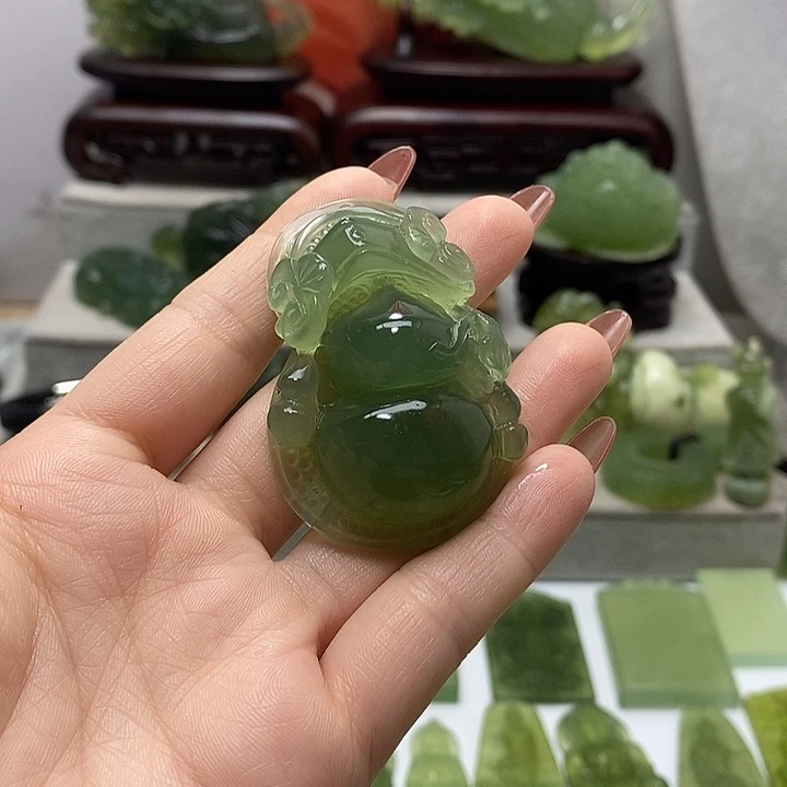 未镶嵌岫玉挂件心****3