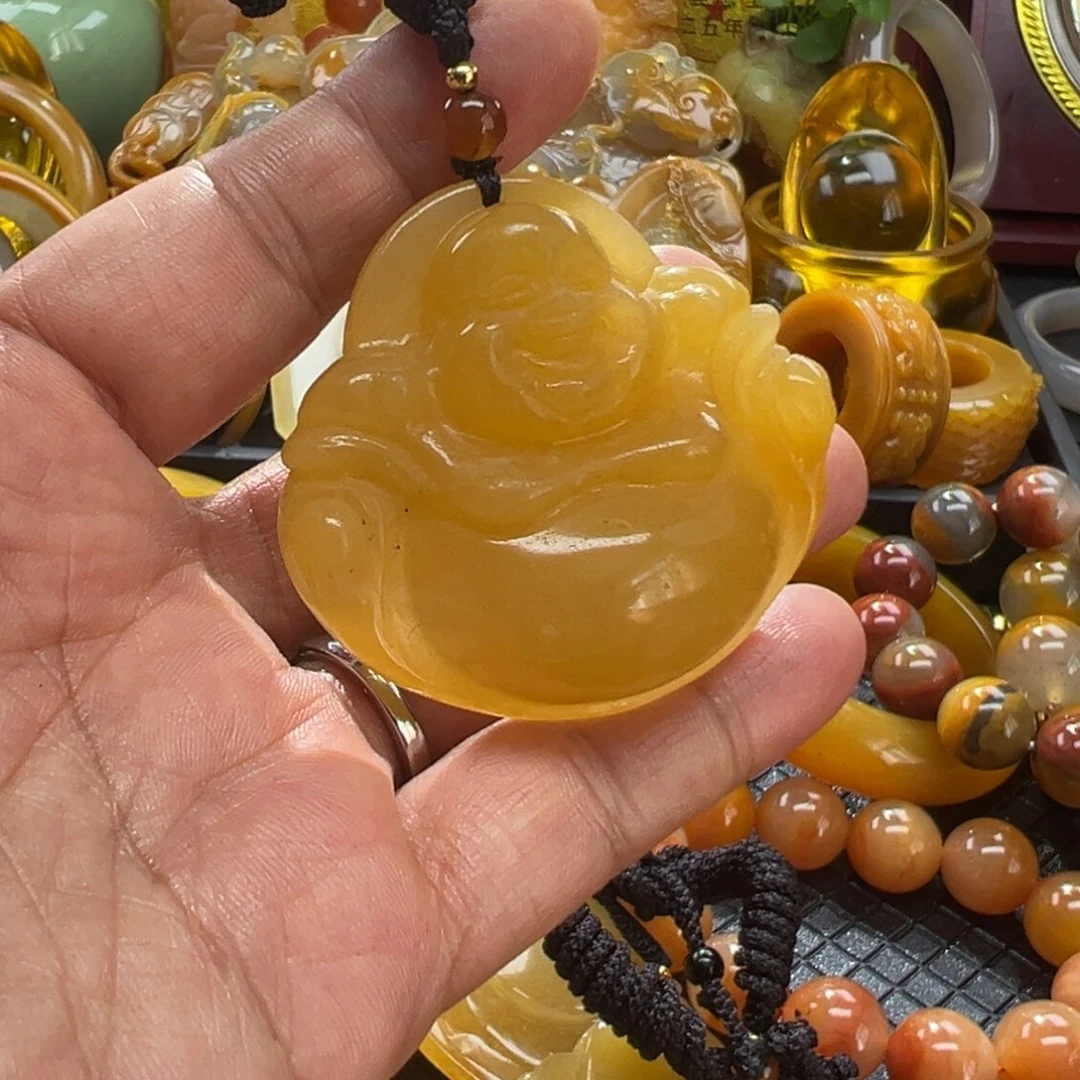 石英质玉未镶嵌颈饰