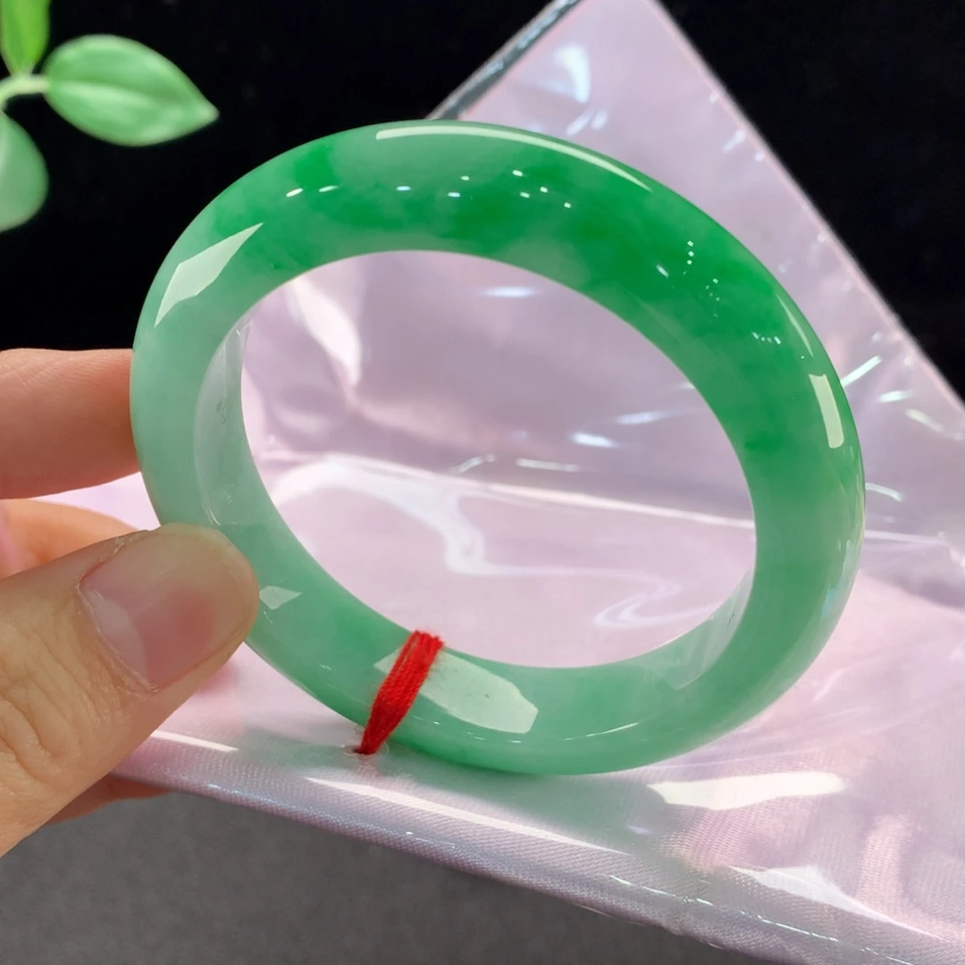 翡翠未镶嵌手镯0026